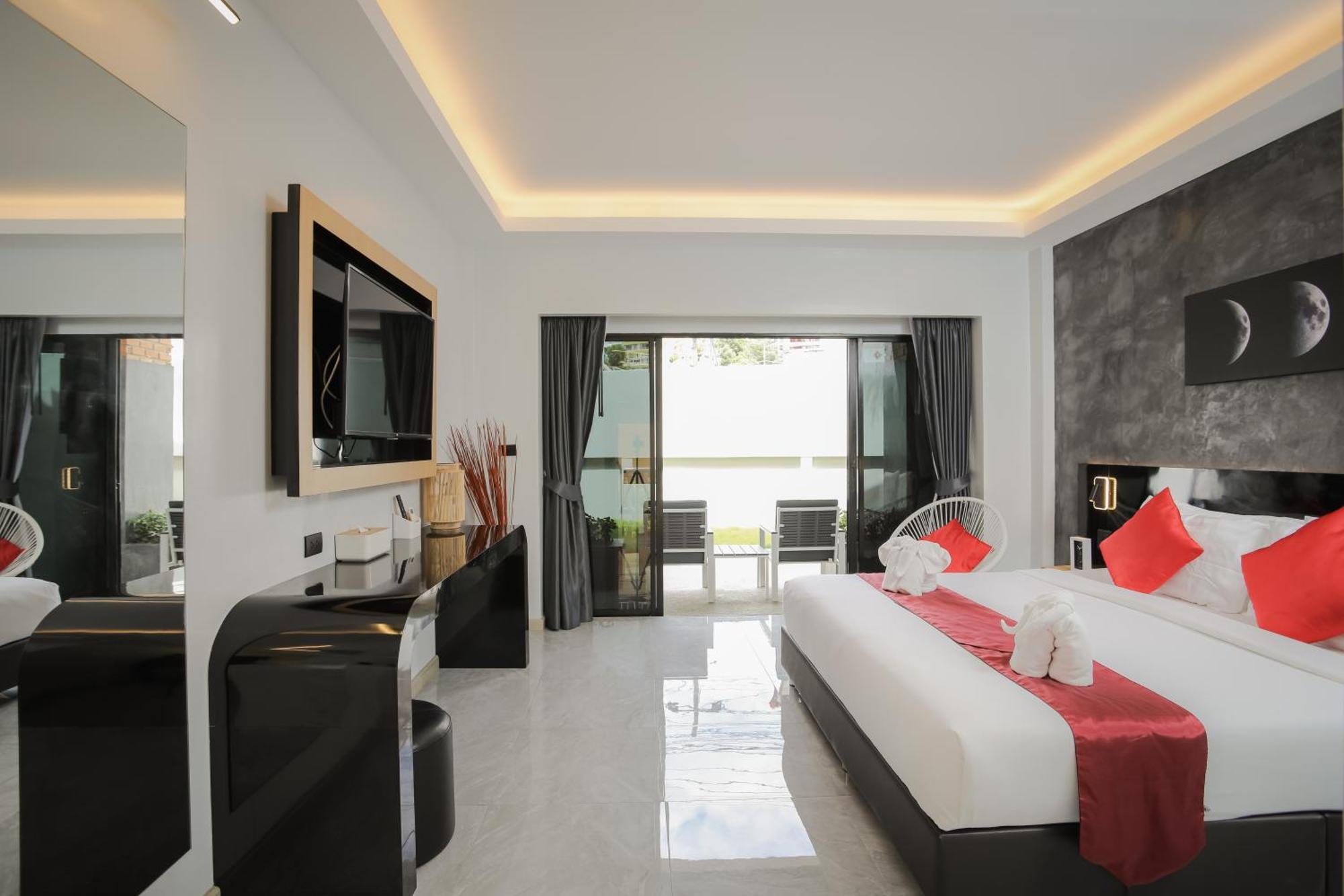 Etk Patong Resort Exteriör bild