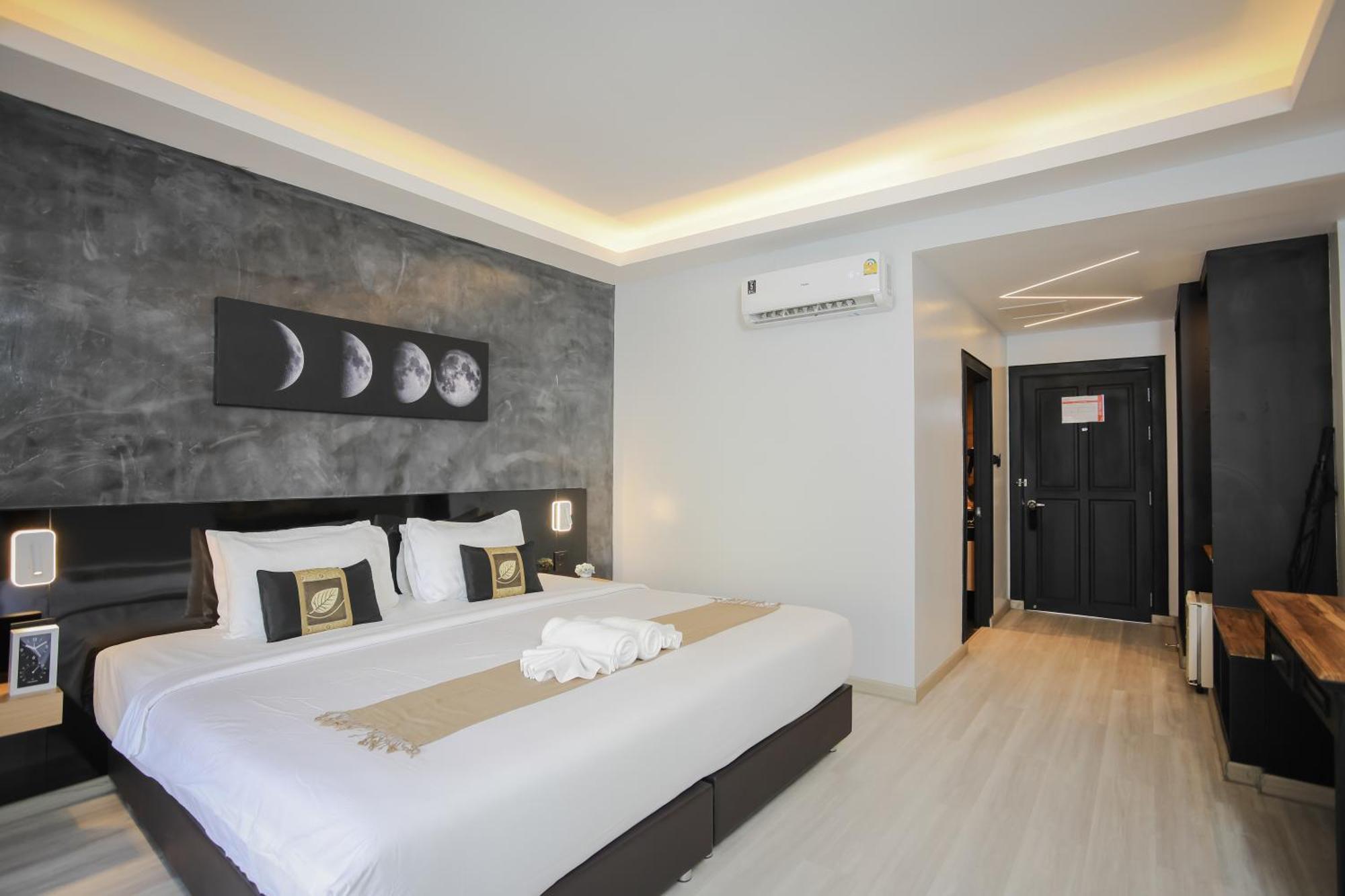 Etk Patong Resort Exteriör bild