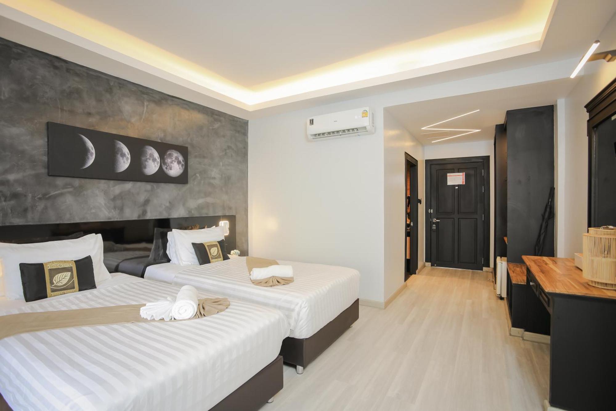Etk Patong Resort Exteriör bild