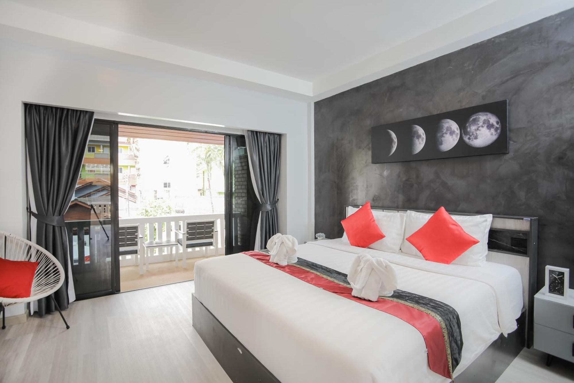 Etk Patong Resort Exteriör bild